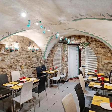 Dei Bastoni