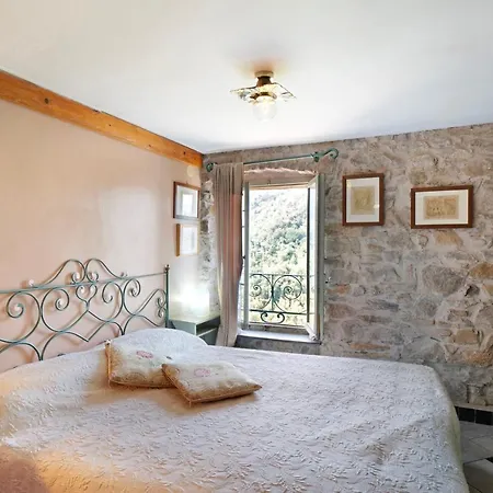 Dei Bastoni Apricale